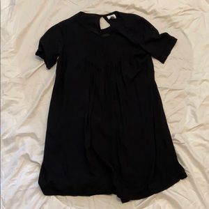 Old Navy black shift dress